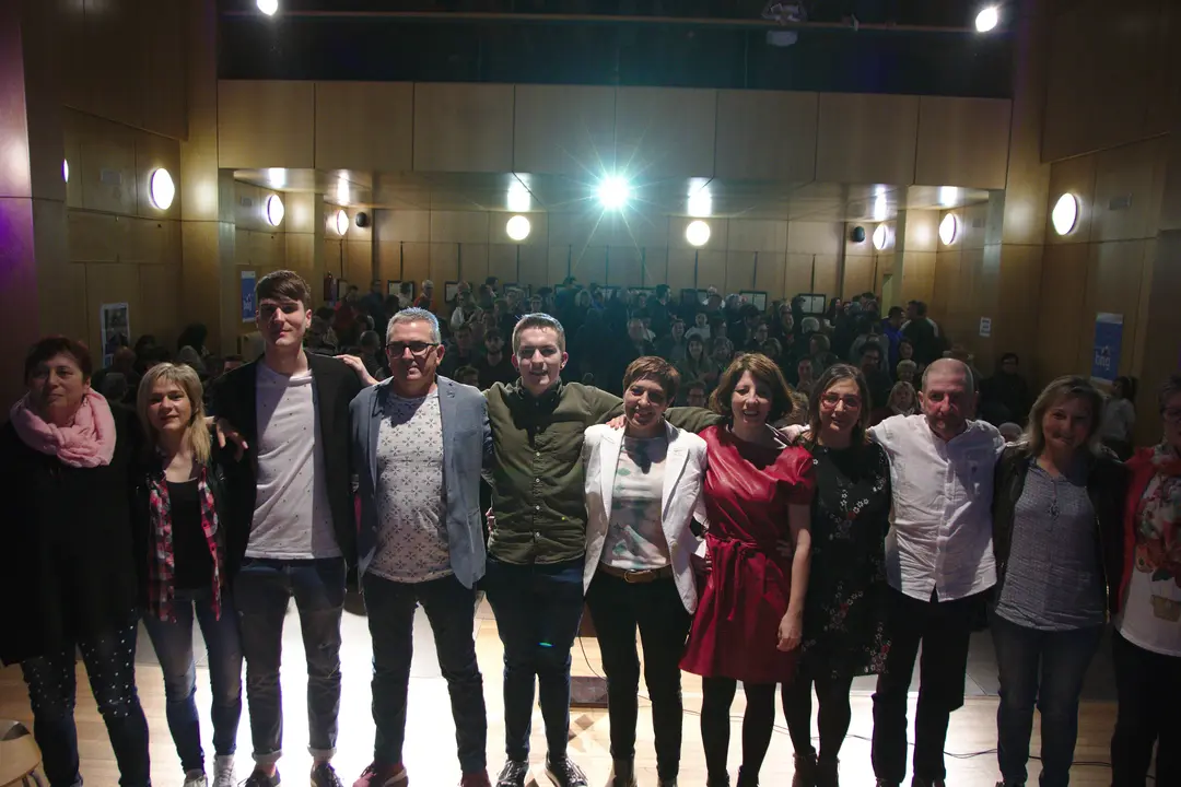 <p>Imaxes do mitin central do BNG de Outes de cara &aacute;s municipais do 2019</p>
